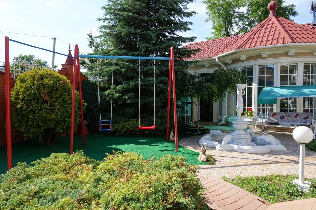 White House Apartments Odessa Extérieur photo