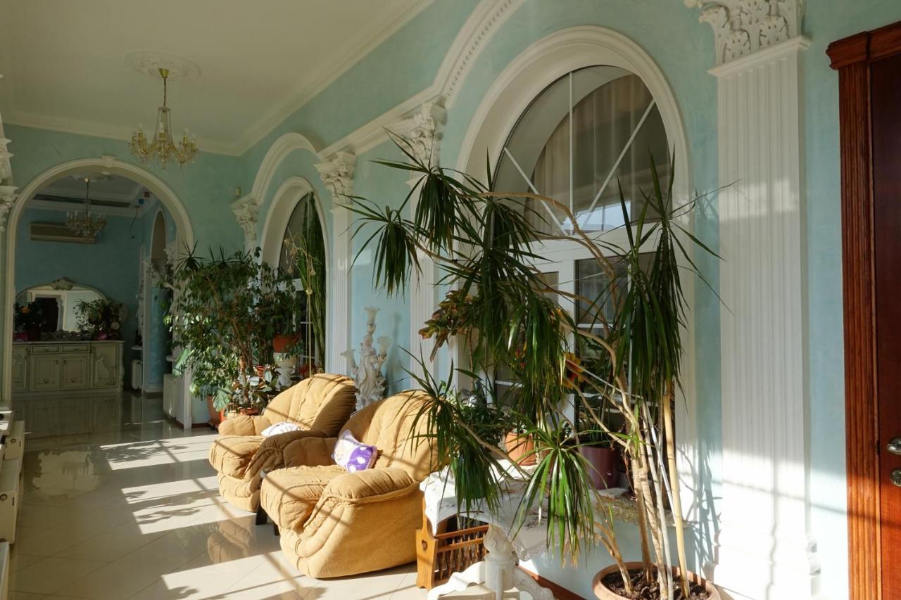 White House Apartments Odessa Extérieur photo