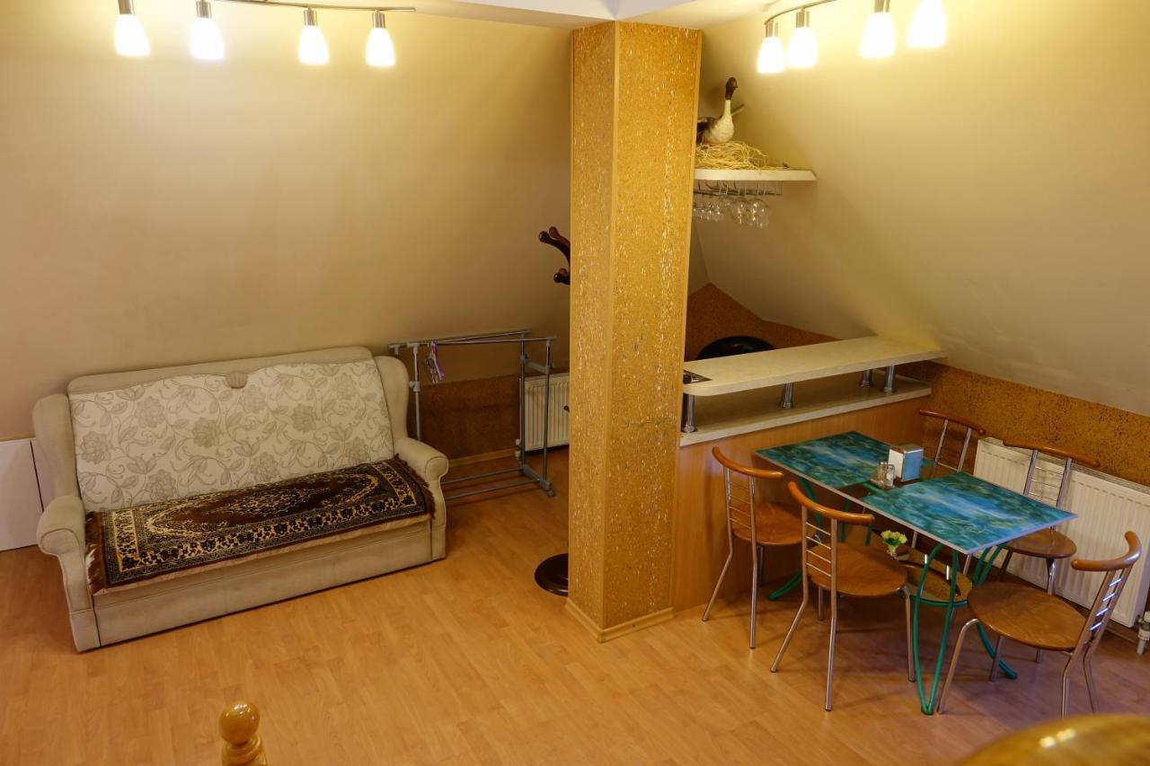 White House Apartments Odessa Extérieur photo