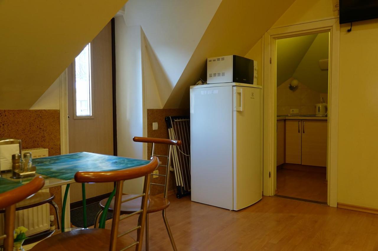 White House Apartments Odessa Extérieur photo